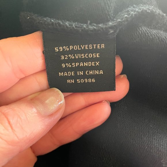 Soft hooded sweatshirt with ties - Picture 6 of 11